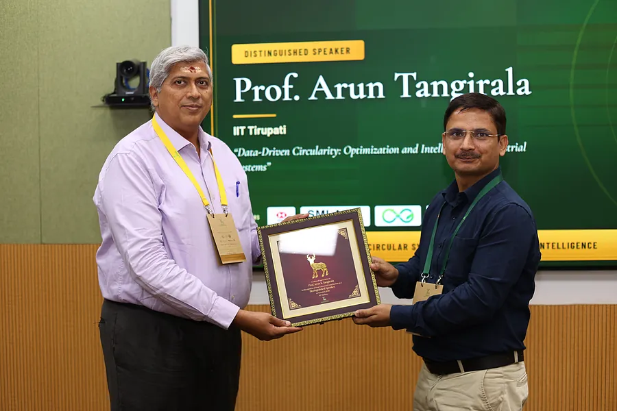 Felicitation of distinguished speaker Prof. Arun Tangirala, IIT Tirupati